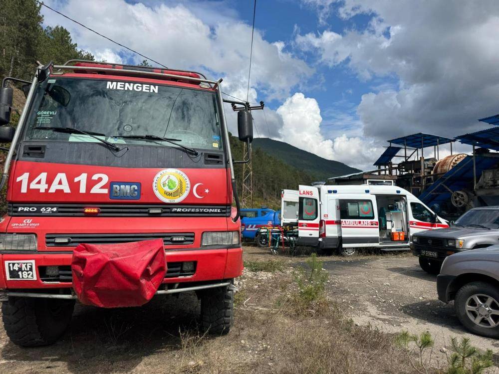 Yerin 150 metre altında feci ölüm! Vagonlar arasına sıkıştı 5